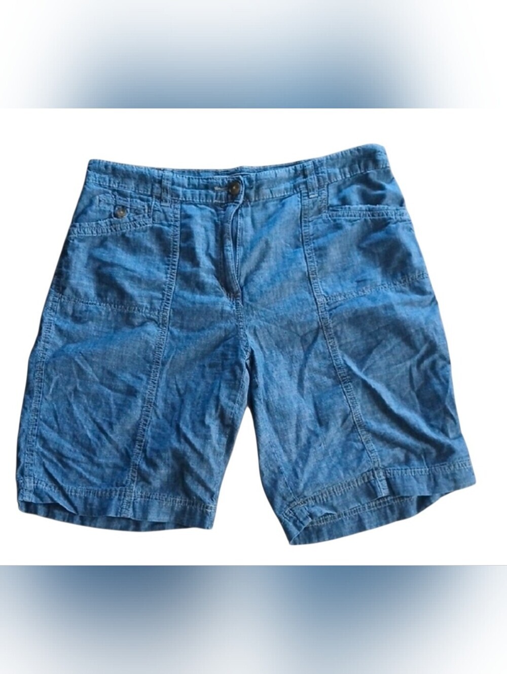 Karen Scott Cargo Shorts Lightweight Denim Contrasting Top Stitching Size 8